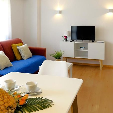 מארבלה Mediterraneo 508. Fantastic Studio On The Beachfront With Sea Views. מראה חיצוני תמונה